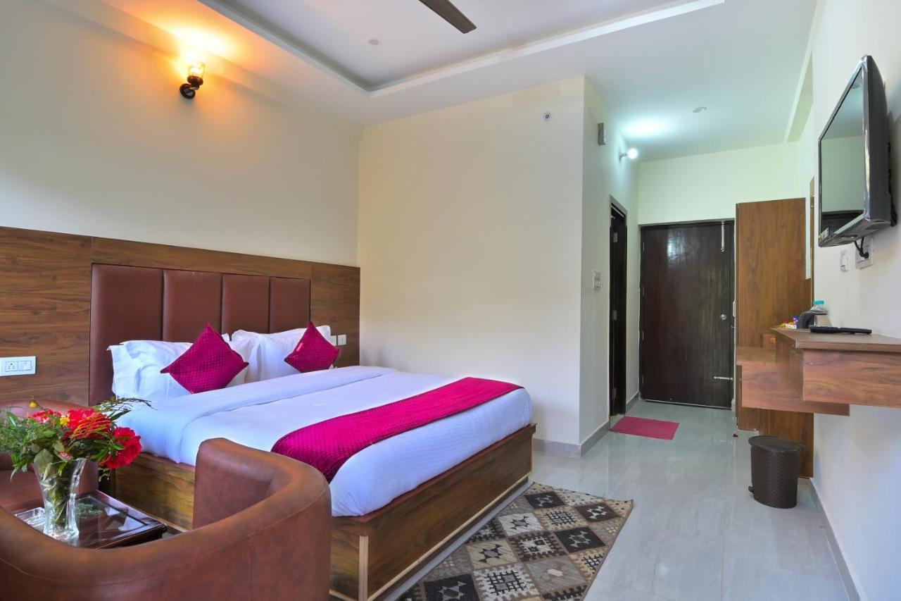 La Riqueza Dhanolti View # Near To Eco Park & Surkanda Devi Temple # Mountain View Rooms With Balcony # Big Parking # Customer Favourite Hotel Dhanaulti Exterior foto